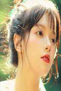 替闺蜜把她儿子养大成才后，她却疯了